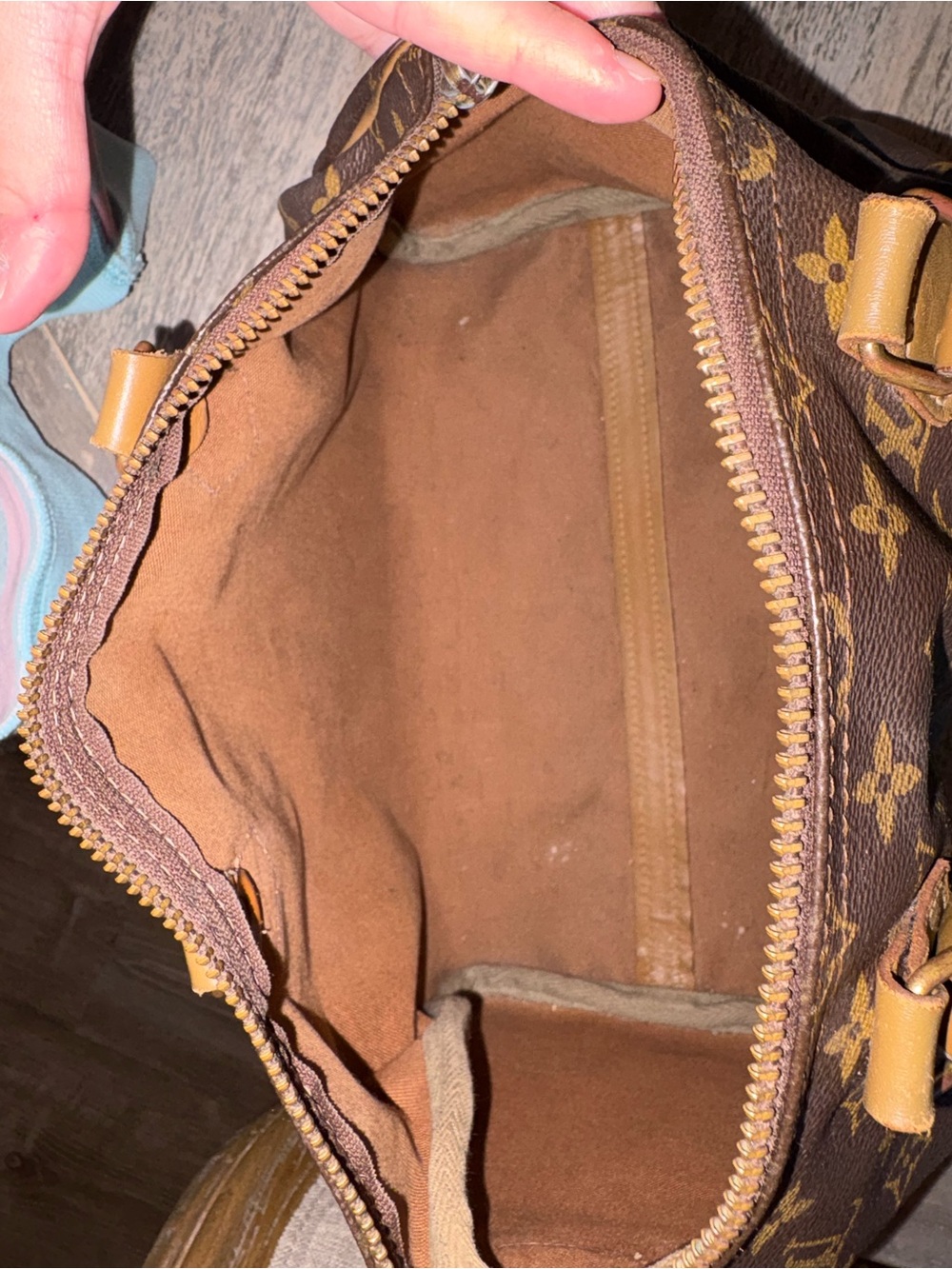 Authentic vintage Louis Vuitton Speedy 30 French Company Bag. - Picture 9 of 16
